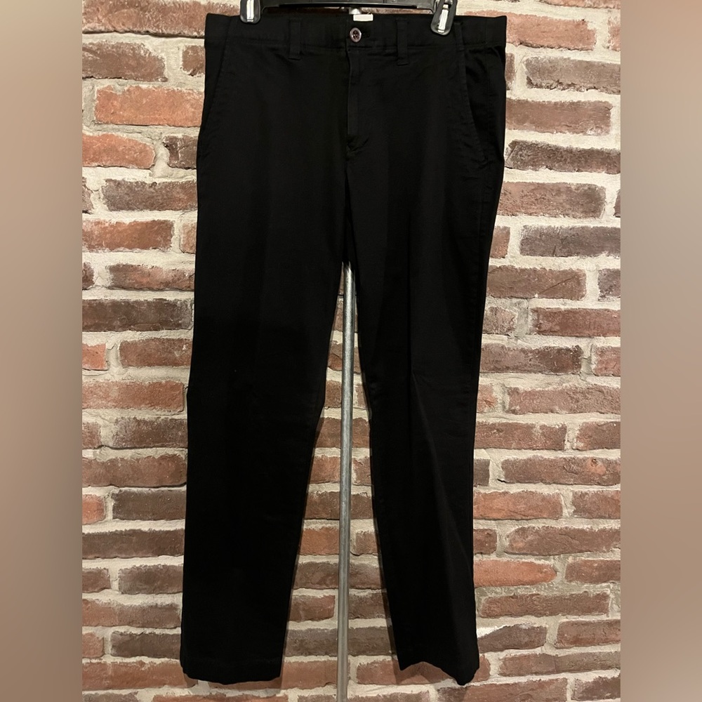 Gap mens flat front black chinos
